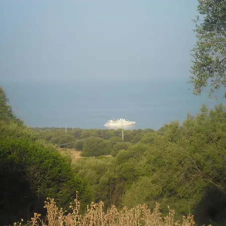 مزرعة للإقامة Vistamare